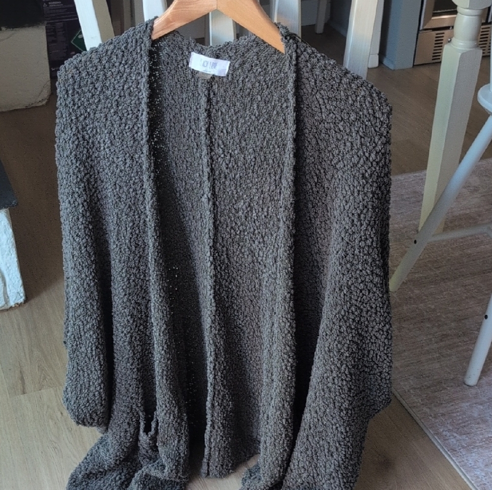 Peach Love California Textured Green Cardigan